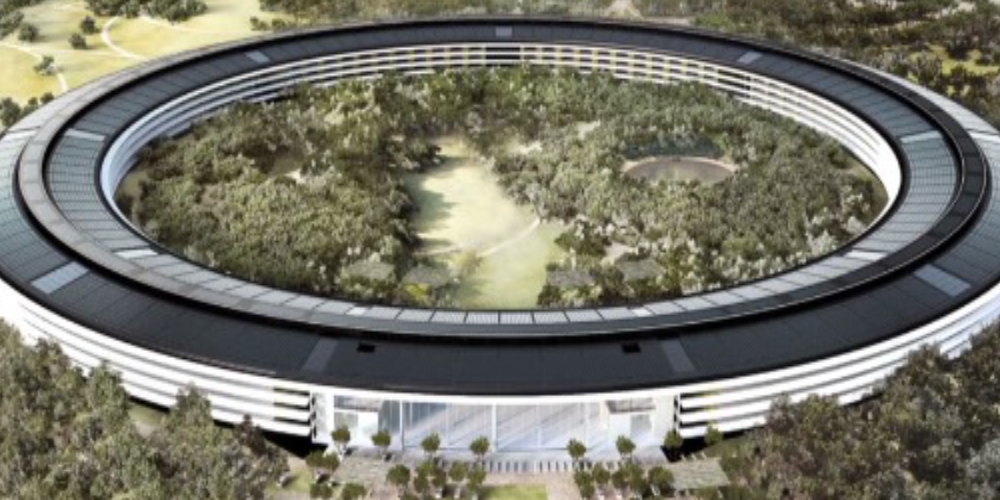 Apple Campus IN Cupertino, CA