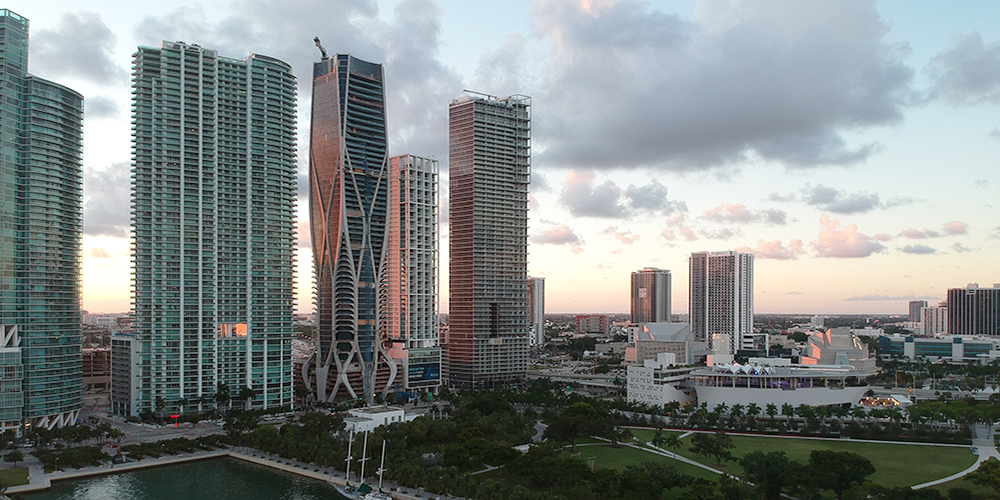 Four Seasons Hotel IN Miami, FL